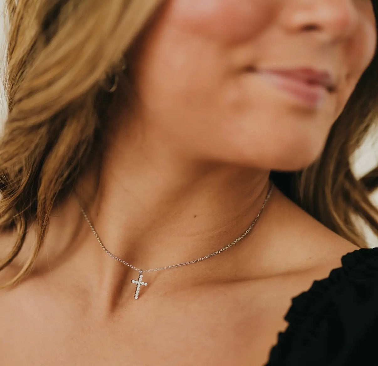 Shiloh Simple Cross Necklace-Silver