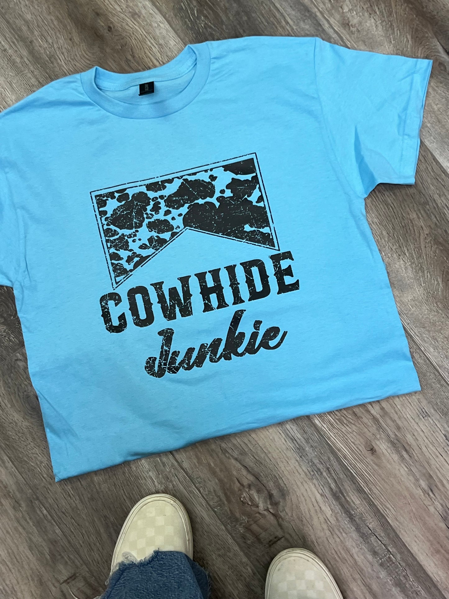 Cowhide Junkie Gildan T-Shirt