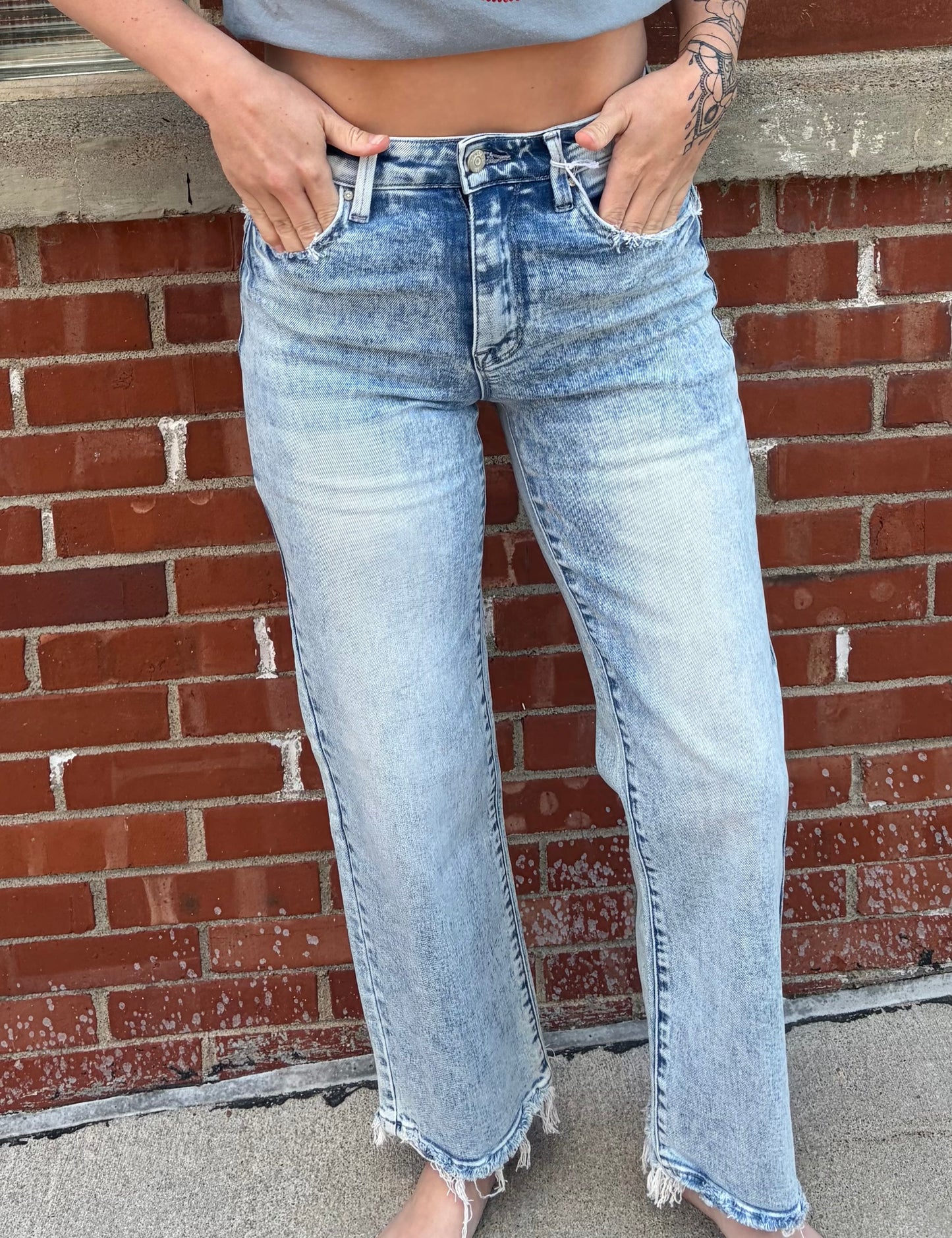 Petra 153 Super High Rise Stretch Classic Straight Jeans