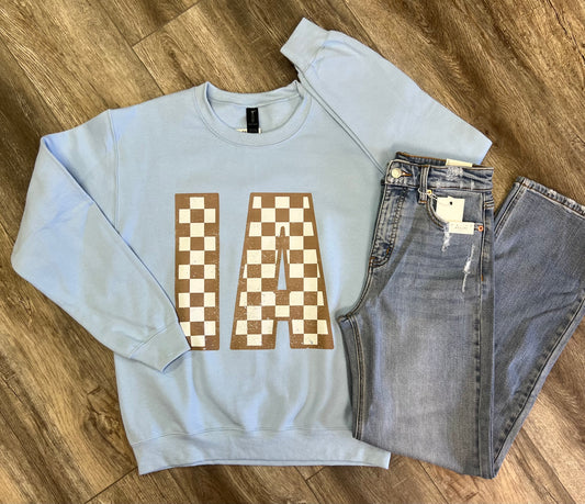 Checkered IA Gildan Crewneck Sweatshirt