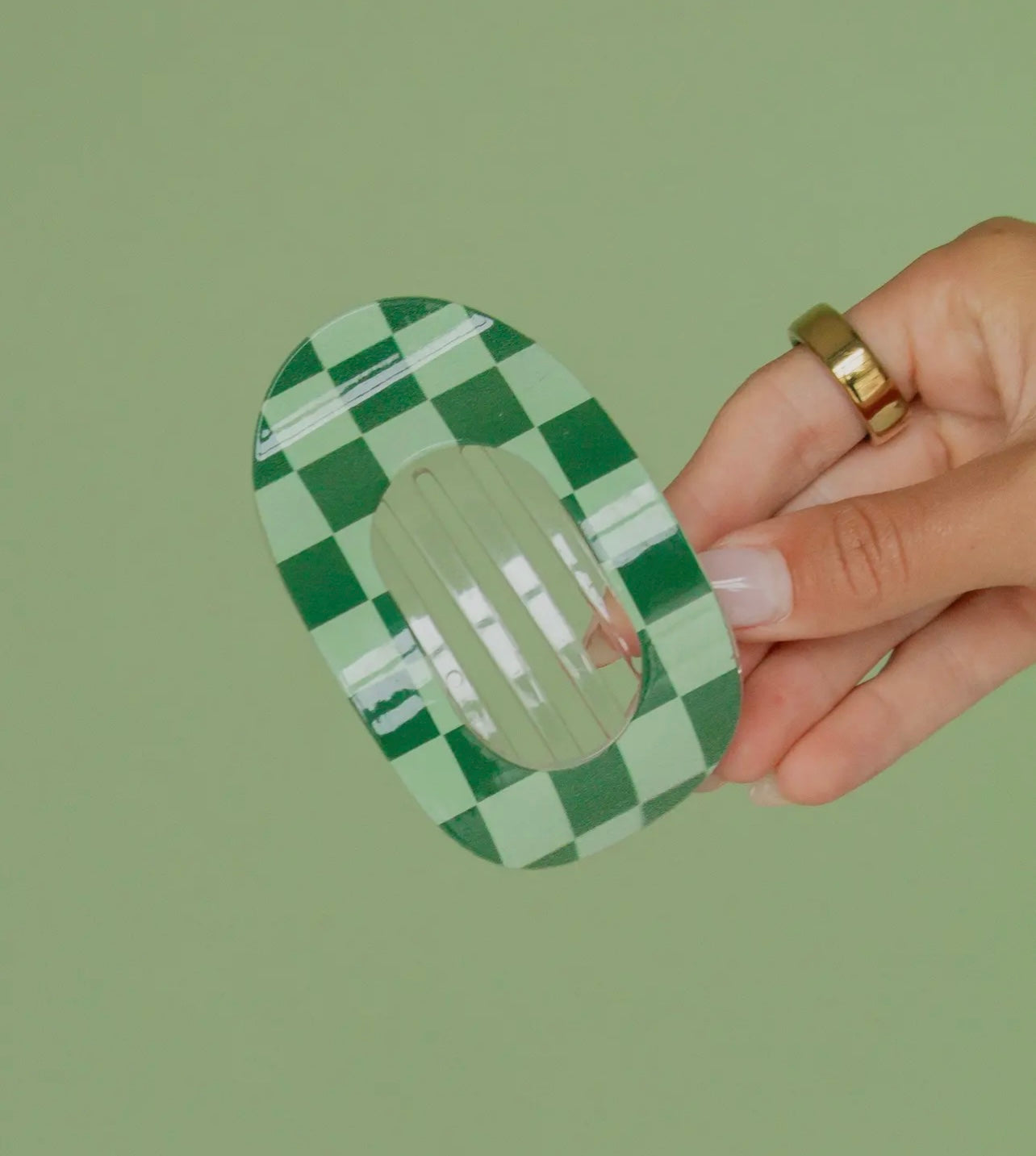 Checkered Circle Cut Out Flat Claw Clip