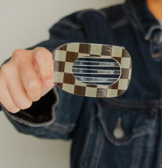 Checkered Circle Cut Out Flat Claw Clip