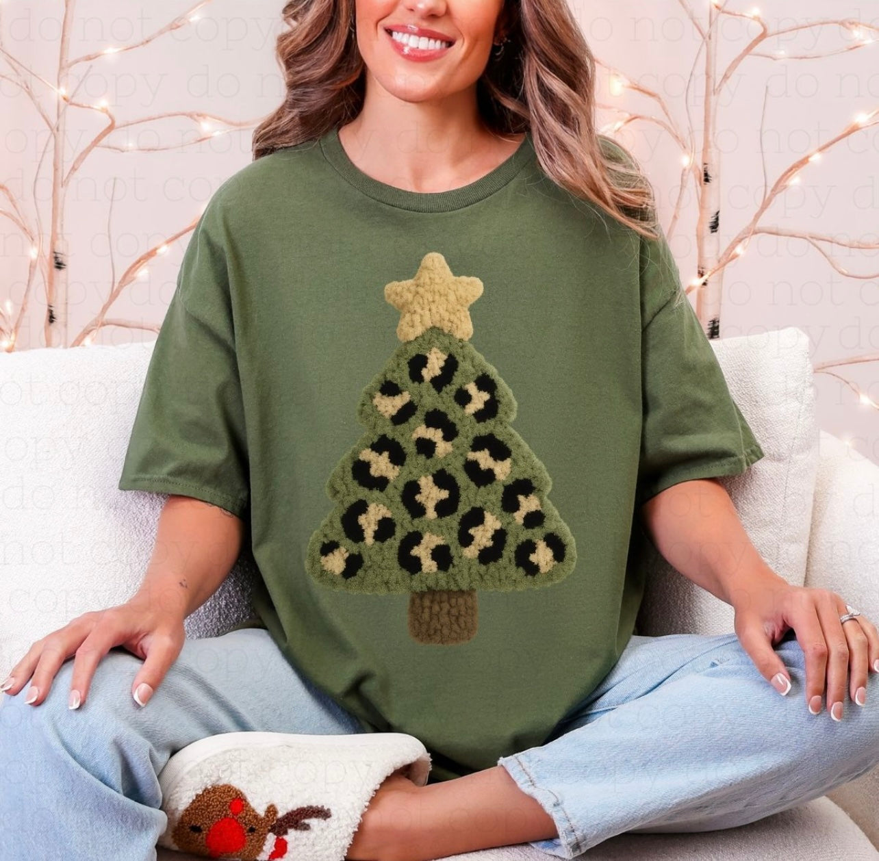 Faux Yarn Animal Print Christmas Tree