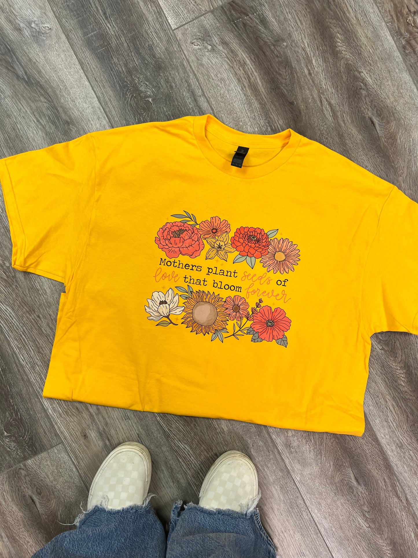 Mother’s Plant Seeds Gildan T-Shirt